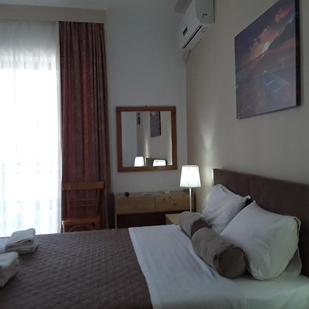 Hause Zorbas Paralia Dionysiou Quarto foto