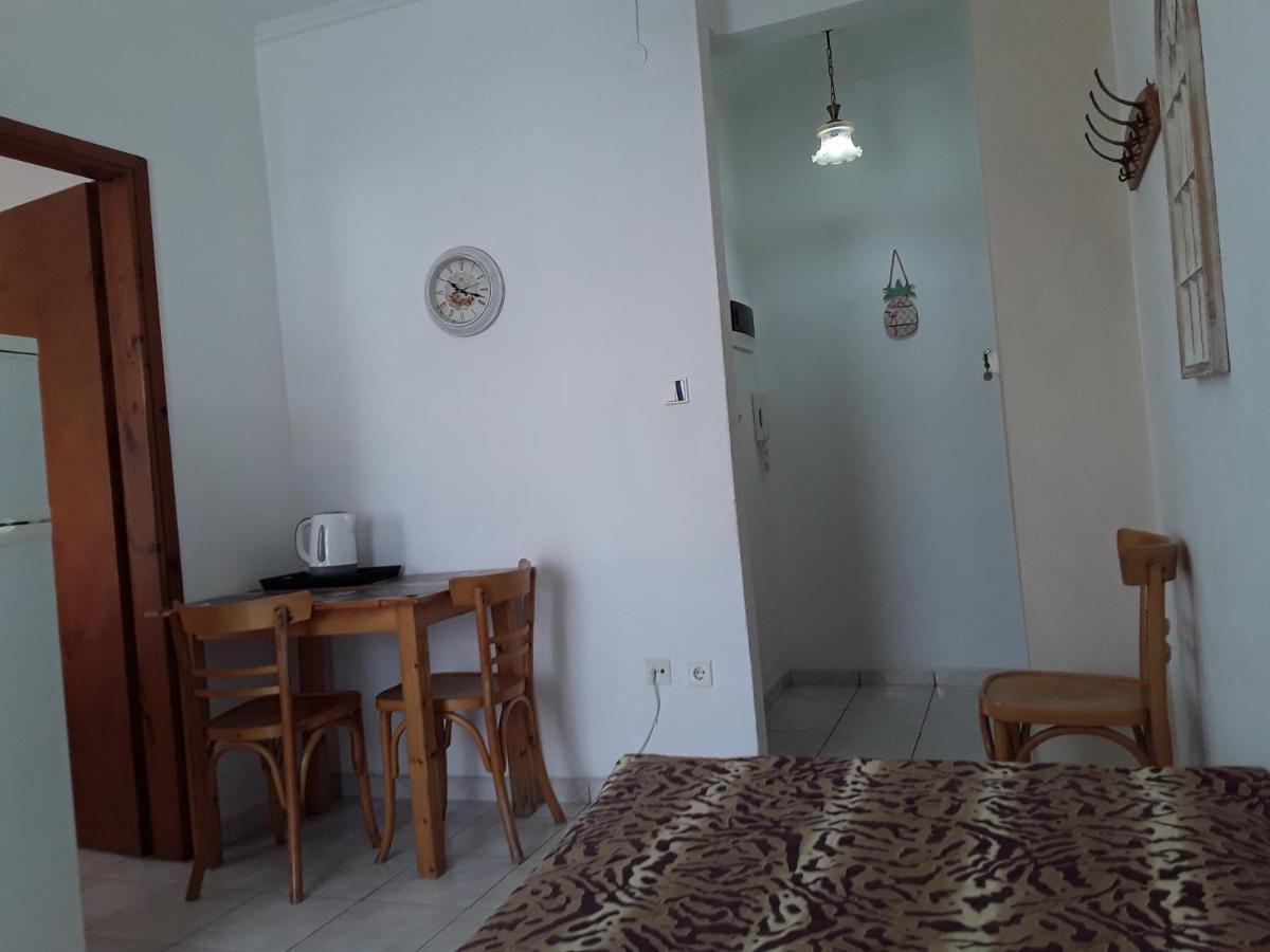 Hause Zorbas Paralia Dionysiou Exterior foto